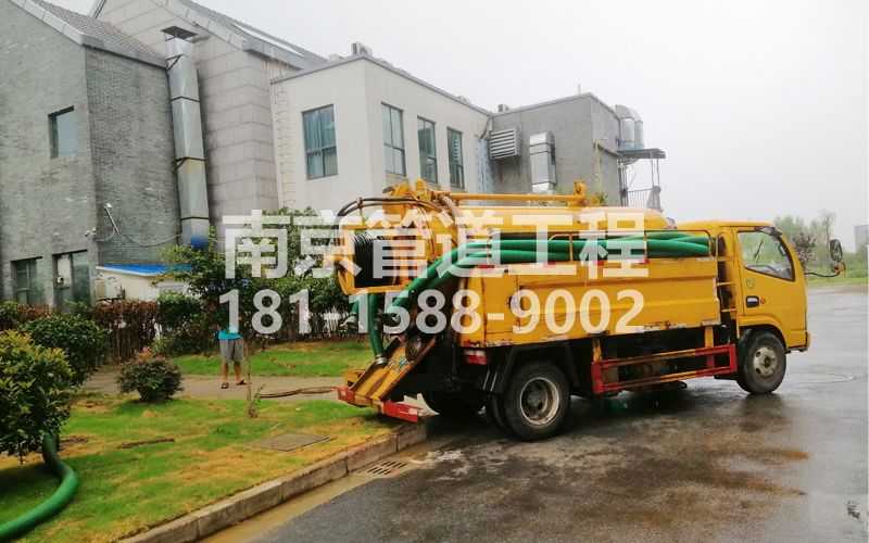 246嘉定小区化粪池清理