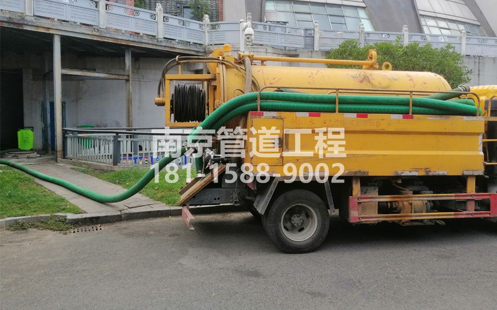 277嘉定商场隔油池吸污